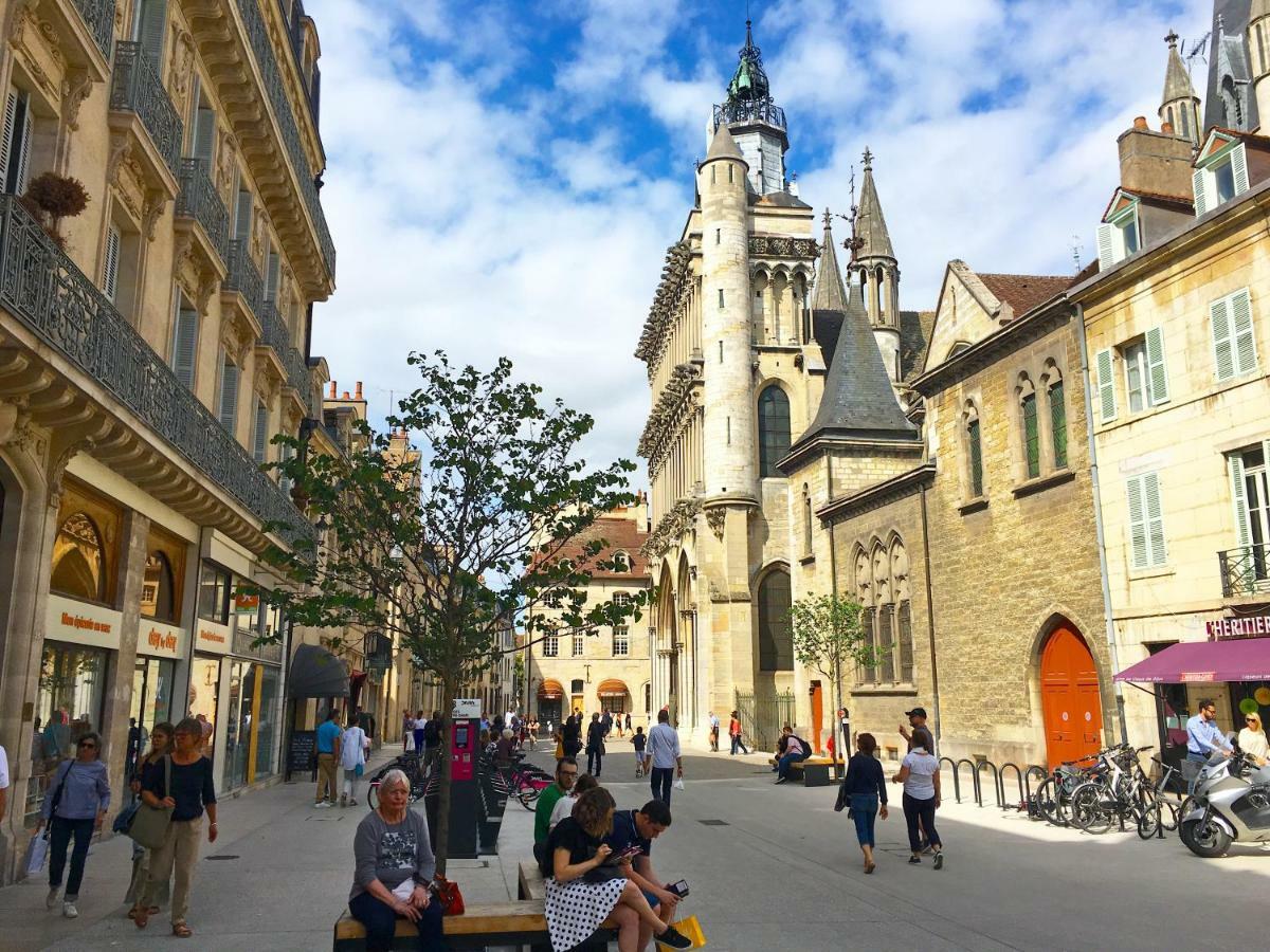 Le Relais Des Ducs : Centre Historique Dijon Apartment ภายนอก รูปภาพ